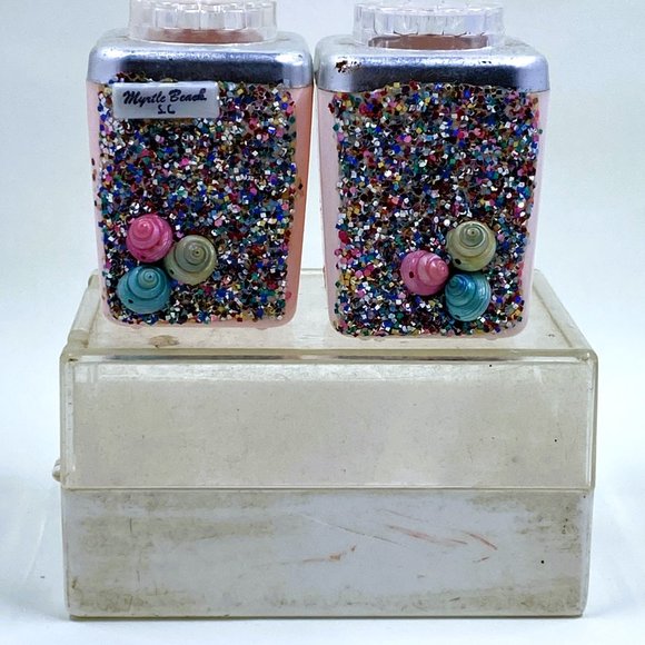 Vintage Myrtle Beach Salt and Pepper Shakers Home Decor Collectible - Picture 4 of 6